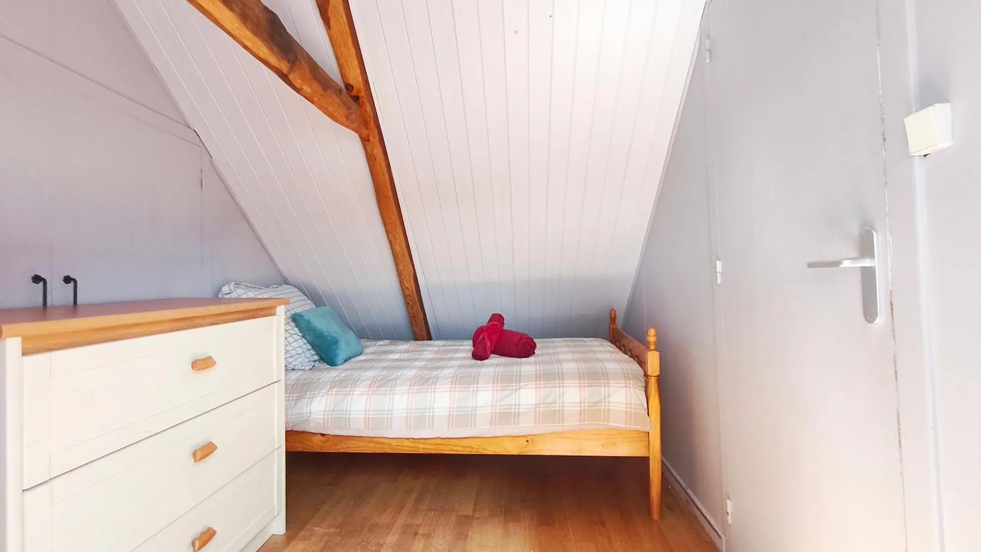 Holiday home Gite Lann Avel Classe 3 Etoiles Wifi Calme Campagne Laniscat