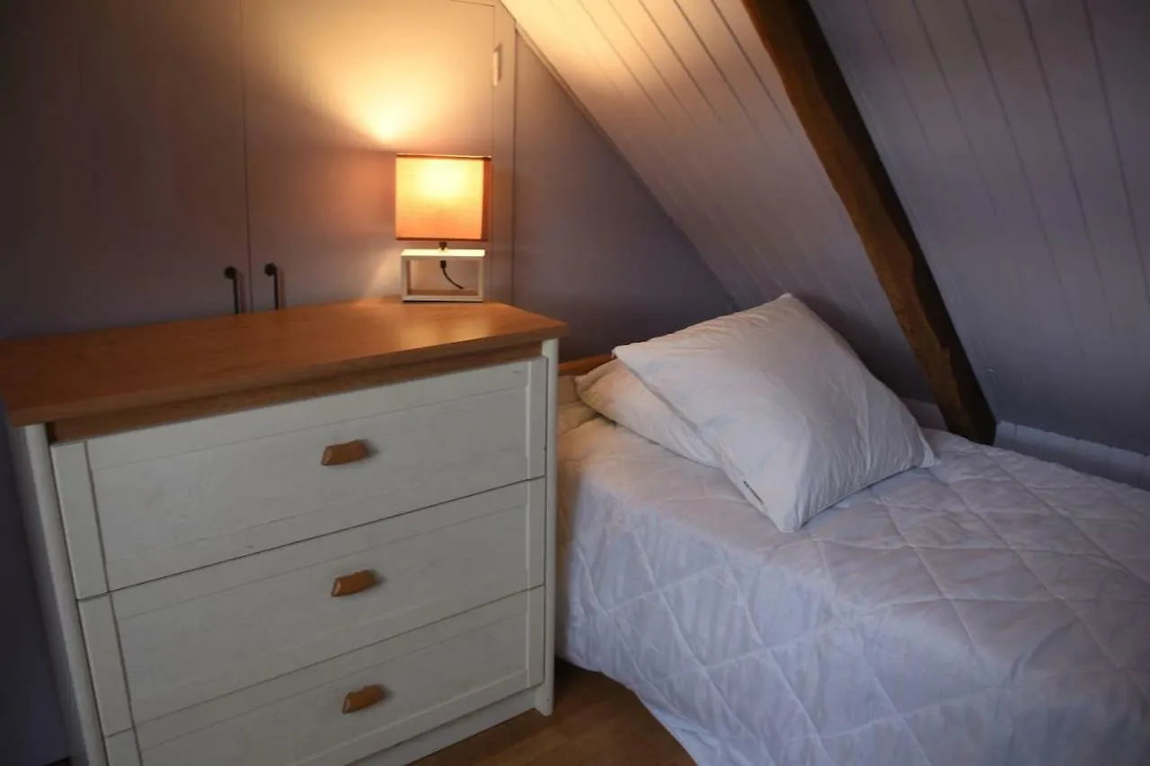Gite Lann Avel Classe 3 Etoiles Wifi Calme Campagne Laniscat 0*,  France